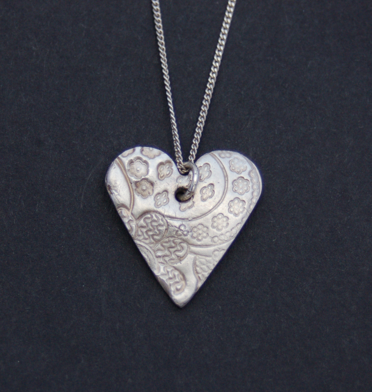 Heart pendant